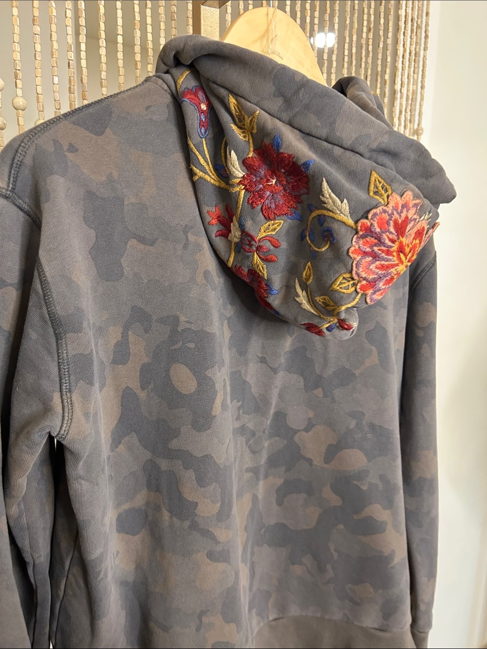 Driftwood Embroidered Floral Jacket With Hood Size S - Picture 5 of 6